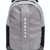 Oakley Tournament Golf Backpack - Fog Grey -Deals Clearance Store gearbag oak20golf20backpack20grey 1 69767.1667495649
